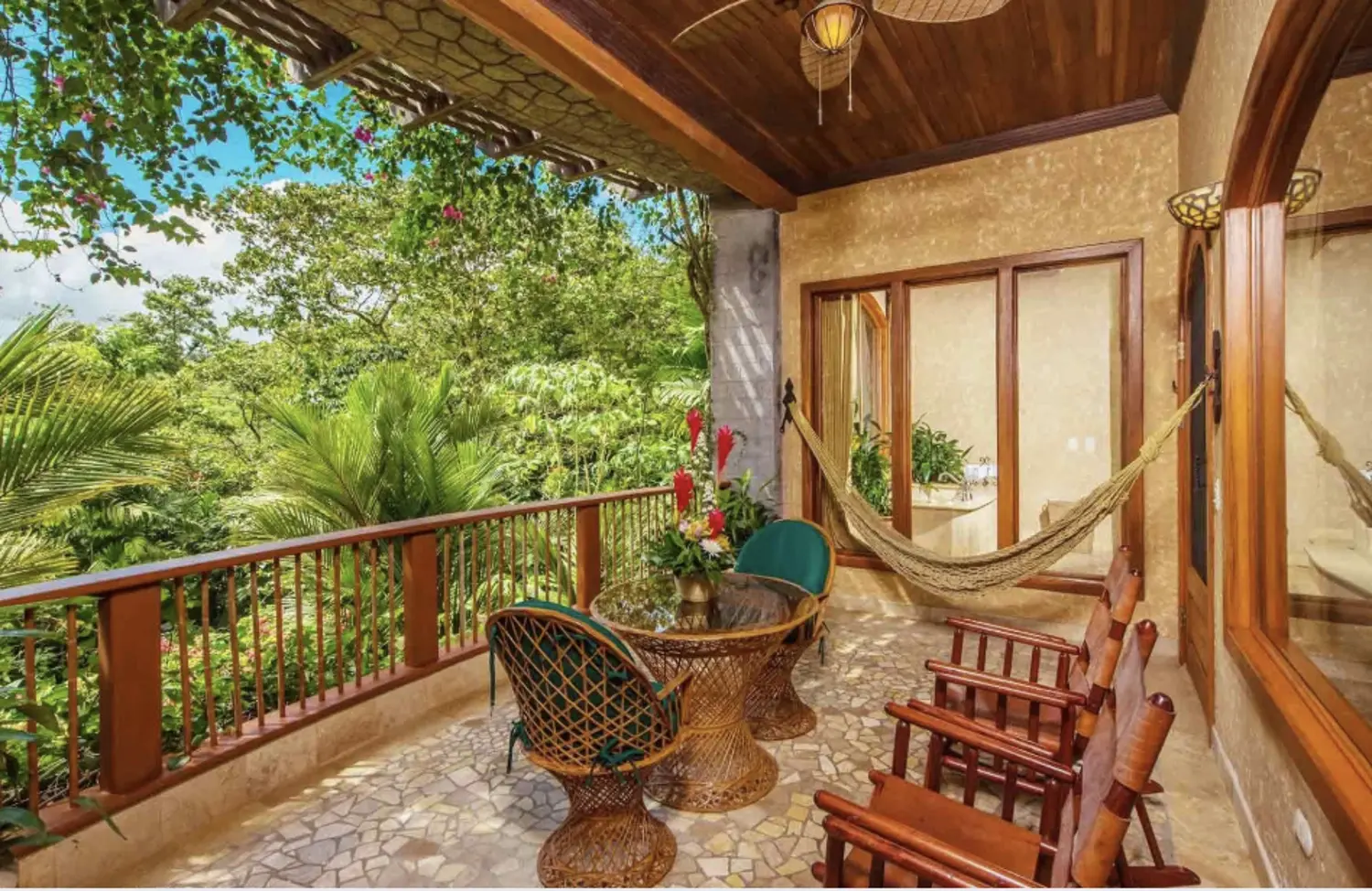 Screen Shot 2025-10-22 at 7.03.18 PM